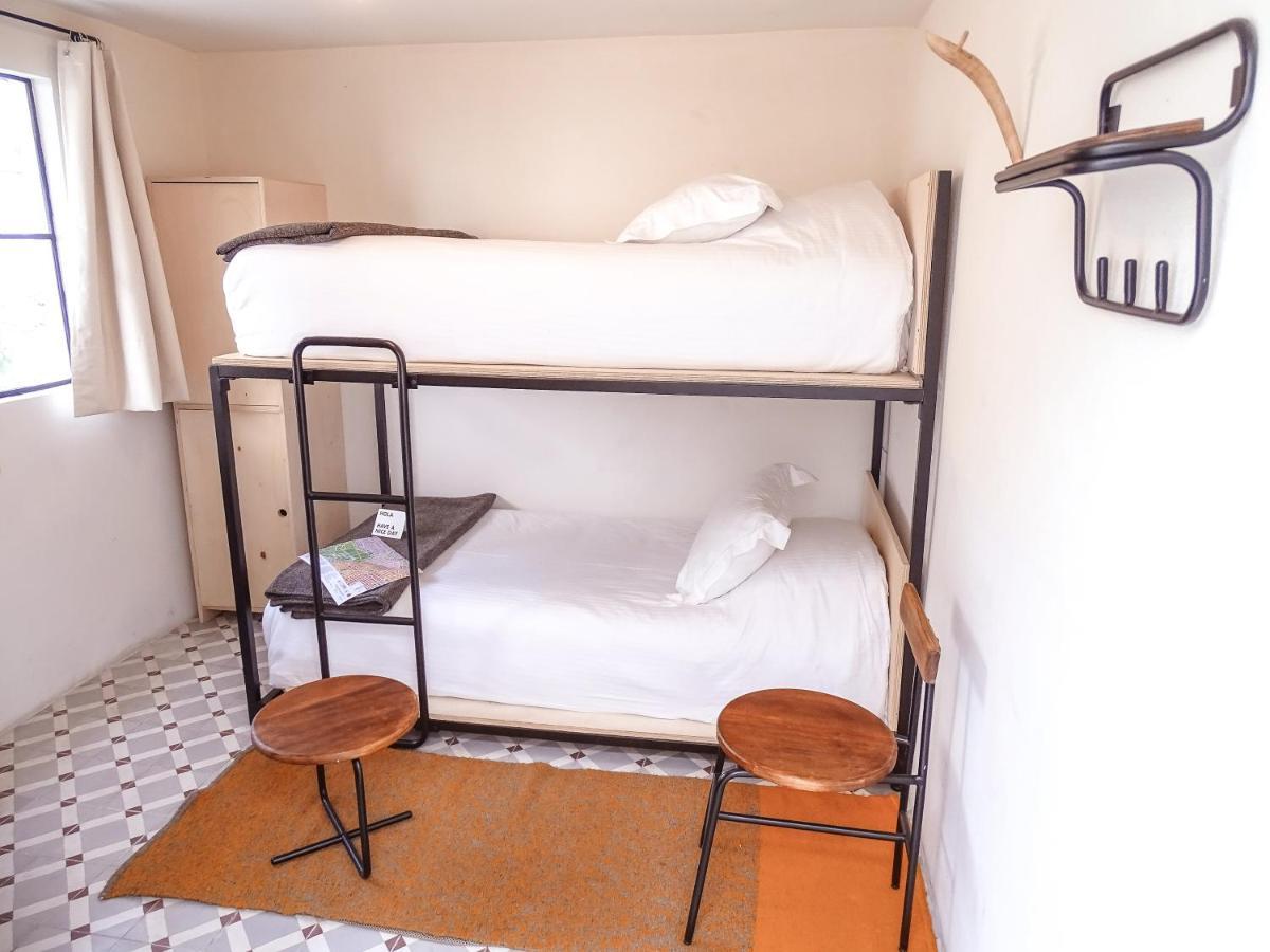 Izta Hostels Мехико Экстерьер фото